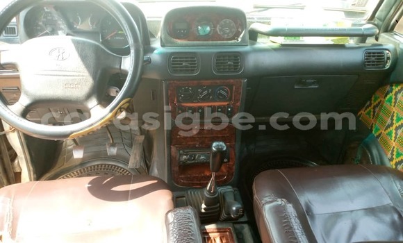 Acheter Occasion Voiture Hyundai Galloper Gris à Lomé, Togo Acheter Occasion Voiture Hyundai Galloper Gris à Lomé, Togo