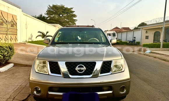 Buy Used Nissan Pathfinder Other Car in Lome in Togo