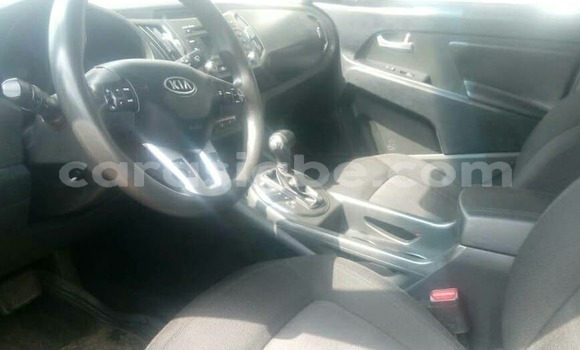 Buy Used Kia Sportage Silver Car in Lome in Togo Buy Used Kia Sportage Silver Car in Lome in Togo