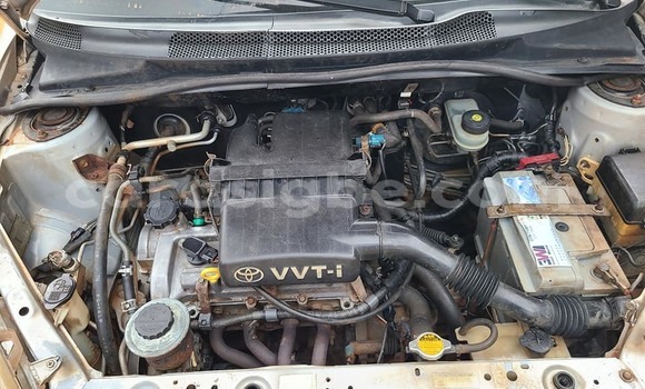 Buy Used Toyota Yaris Silver Car in Lome in Togo Buy Used Toyota Yaris Silver Car in Lome in Togo