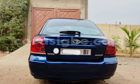 Buy Used Toyota Avensis Blue Car in Lome in Togo Buy Used Toyota Avensis Blue Car in Lome in Togo