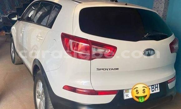 Buy Used Kia Sportage White Car in Lome in Togo Buy Used Kia Sportage White Car in Lome in Togo