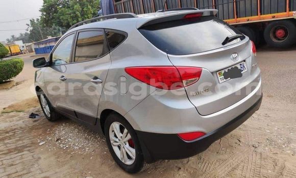 Buy Used Hyundai Tucson Silver Car in Lome in Togo Buy Used Hyundai Tucson Silver Car in Lome in Togo