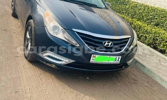 Buy Used Hyundai Sonata Blue Car in Lome in Togo Buy Used Hyundai Sonata Blue Car in Lome in Togo
