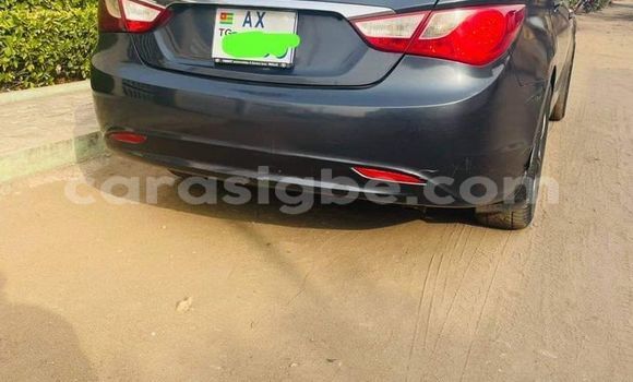 Buy Used Hyundai Sonata Blue Car in Lome in Togo Buy Used Hyundai Sonata Blue Car in Lome in Togo