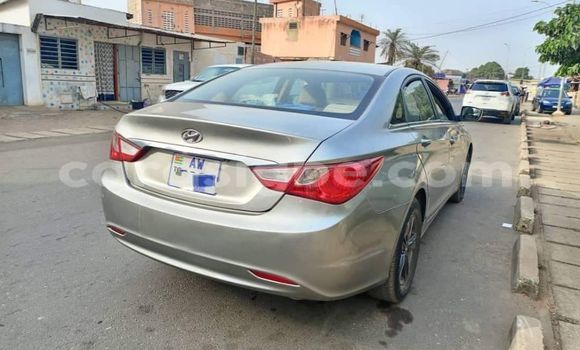 Buy Used Hyundai Sonata Silver Car in Lome in Togo Buy Used Hyundai Sonata Silver Car in Lome in Togo