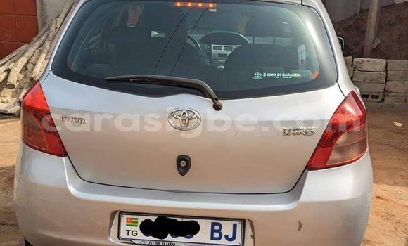Buy Used Toyota Yaris Silver Car in Lome in Togo Buy Used Toyota Yaris Silver Car in Lome in Togo