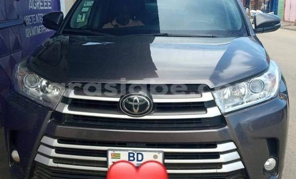 Buy Used Toyota Highlander Black Car in Lome in Togo Buy Used Toyota Highlander Black Car in Lome in Togo