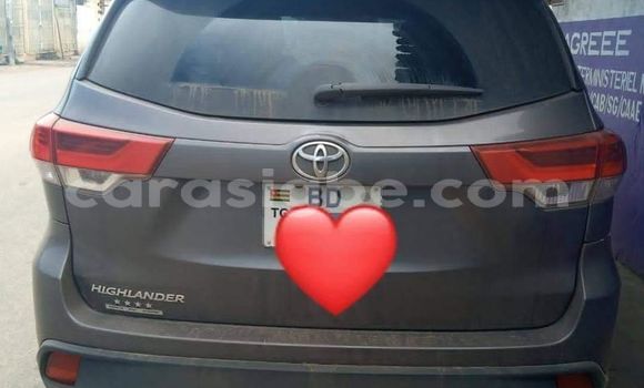 Buy Used Toyota Highlander Black Car in Lome in Togo Buy Used Toyota Highlander Black Car in Lome in Togo