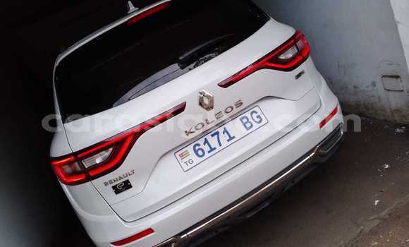 Acheter Occasion Voiture Renault Koleos Blanc à Lomé, Togo Acheter Occasion Voiture Renault Koleos Blanc à Lomé, Togo