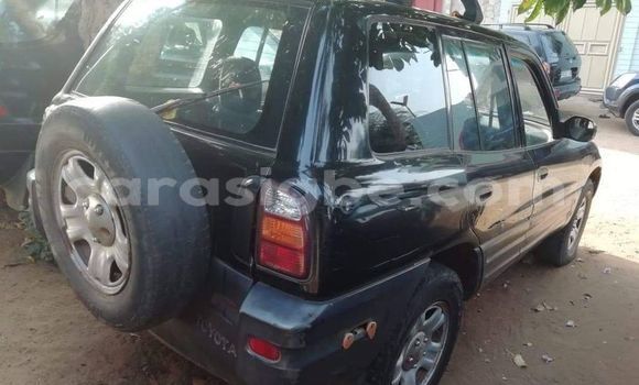Acheter Occasion Voiture Toyota RAV4 Noir à Lomé, Togo Acheter Occasion Voiture Toyota RAV4 Noir à Lomé, Togo