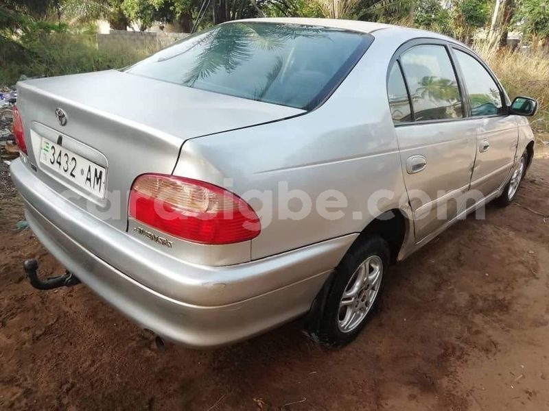 Big with watermark toyota avensis togo lome 7795