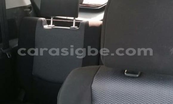 Buy Used Mazda Mazda 5 White Car in Lome in Togo Buy Used Mazda Mazda 5 White Car in Lome in Togo