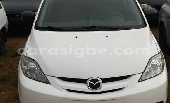 Acheter Occasion Voiture Mazda Mazda 5 Blanc à Lomé au Togo Acheter Occasion Voiture Mazda Mazda 5 Blanc à Lomé au Togo