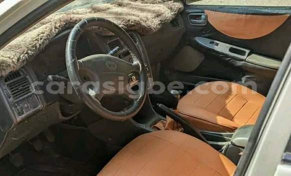 Acheter Occasion Voiture Toyota Avensis Gris à Lomé, Togo Acheter Occasion Voiture Toyota Avensis Gris à Lomé, Togo