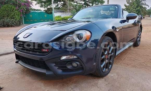 Acheter Occasion Voiture Fiat 124 Spider Noir à Lomé, Togo
