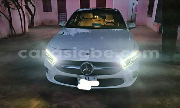 Acheter Occasion Voiture Mercedes‒Benz A-klasse AMG Blanc à Lomé, Togo