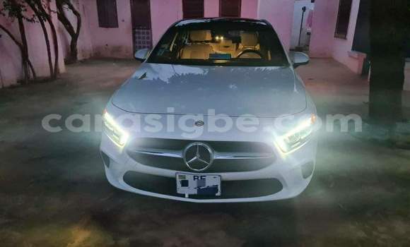 Acheter Occasion Voiture Mercedes‒Benz A-klasse AMG Blanc à Lomé, Togo Acheter Occasion Voiture Mercedes‒Benz A-klasse AMG Blanc à Lomé, Togo