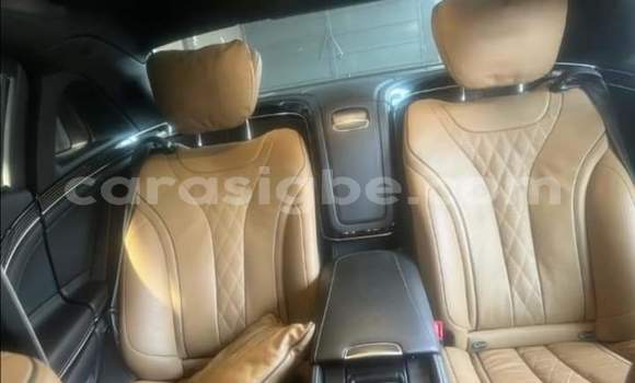 Acheter Occasion Voiture Mercedes‒Benz Maybach S-klasse Noir à Lomé, Togo Acheter Occasion Voiture Mercedes‒Benz Maybach S-klasse Noir à Lomé, Togo