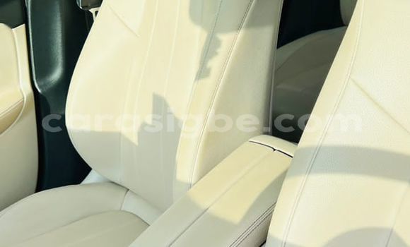 Acheter Occasion Voiture Mercedes‒Benz A-klasse AMG Blanc à Lomé, Togo Acheter Occasion Voiture Mercedes‒Benz A-klasse AMG Blanc à Lomé, Togo