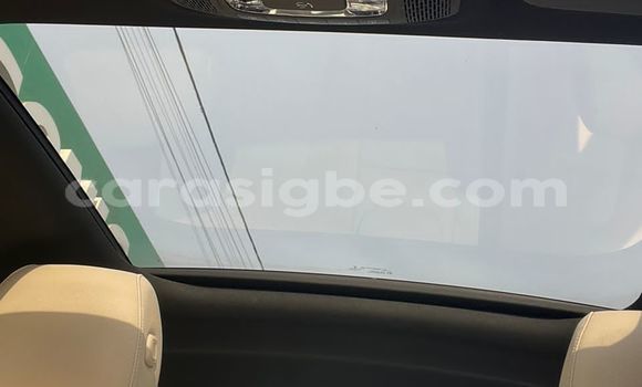 Acheter Occasion Voiture Mercedes‒Benz A-klasse AMG Blanc à Lomé, Togo Acheter Occasion Voiture Mercedes‒Benz A-klasse AMG Blanc à Lomé, Togo