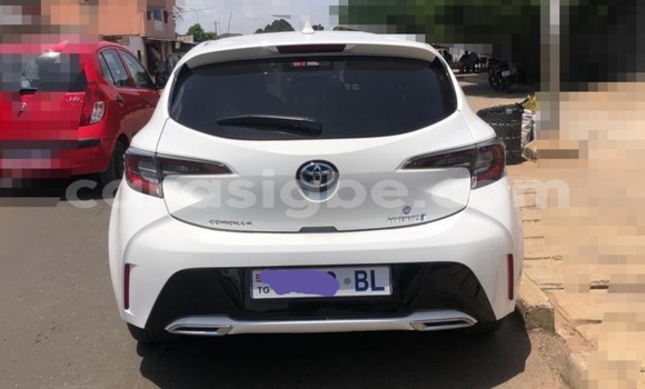 Acheter Occasion Voiture Toyota Corolla Blanc à Lomé, Togo Acheter Occasion Voiture Toyota Corolla Blanc à Lomé, Togo
