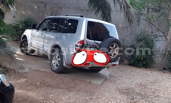 Acheter Occasion Voiture Mitsubishi Montero Gris à Lomé, Togo Acheter Occasion Voiture Mitsubishi Montero Gris à Lomé, Togo