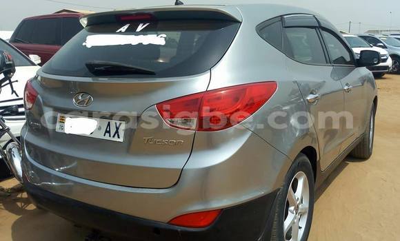 Buy Used Hyundai Tucson Silver Car in Lome in Togo Buy Used Hyundai Tucson Silver Car in Lome in Togo