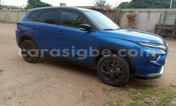 Acheter Occasion Voiture Toyota Crown Bleu à Lomé, Togo Acheter Occasion Voiture Toyota Crown Bleu à Lomé, Togo