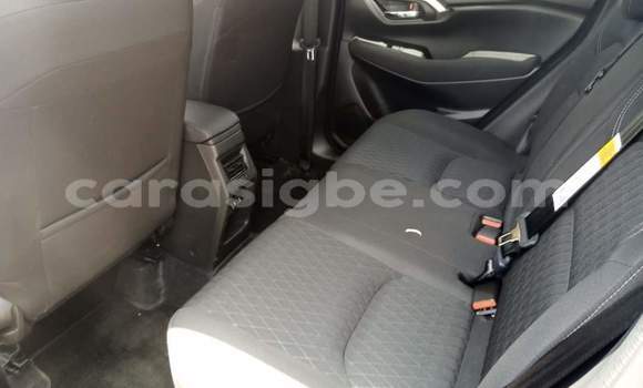 Acheter Occasion Voiture Toyota Crown Bleu à Lomé, Togo Acheter Occasion Voiture Toyota Crown Bleu à Lomé, Togo