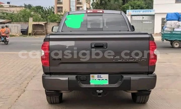 Acheter Occasion Voiture Toyota Tundra Noir à Lomé, Togo Acheter Occasion Voiture Toyota Tundra Noir à Lomé, Togo