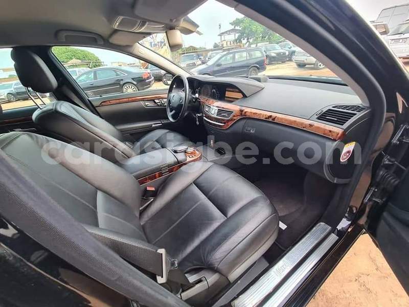 Big with watermark mercedes benz s class togo lome 7899