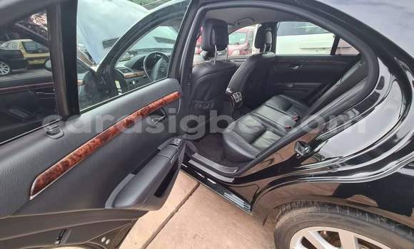 Acheter Occasion Voiture Mercedes‒Benz S–Class Noir à Lomé, Togo Acheter Occasion Voiture Mercedes‒Benz S–Class Noir à Lomé, Togo