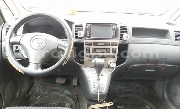 Buy Used Toyota Corolla Verso White Car in Lome in Maritime Buy Used Toyota Corolla Verso White Car in Lome in Maritime