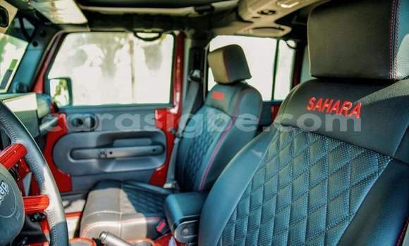 Acheter Occasion Voiture Jeep Wrangler Rouge à Lomé, Togo Acheter Occasion Voiture Jeep Wrangler Rouge à Lomé, Togo