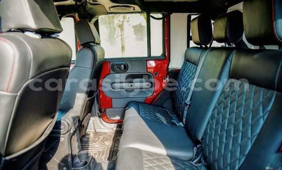 Acheter Occasion Voiture Jeep Wrangler Rouge à Lomé, Togo Acheter Occasion Voiture Jeep Wrangler Rouge à Lomé, Togo