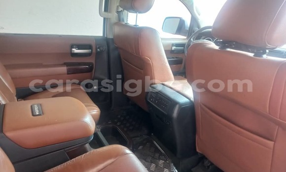 Acheter Occasion Voiture Toyota Sequoia Blanc à Lomé, Togo
