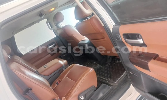 Acheter Occasion Voiture Toyota Sequoia Blanc à Lomé, Togo Acheter Occasion Voiture Toyota Sequoia Blanc à Lomé, Togo