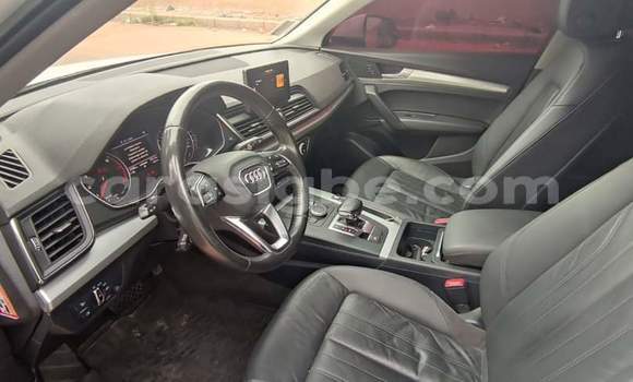 Acheter Occasion Voiture Audi Q5 Blanc à Lomé, Togo Acheter Occasion Voiture Audi Q5 Blanc à Lomé, Togo