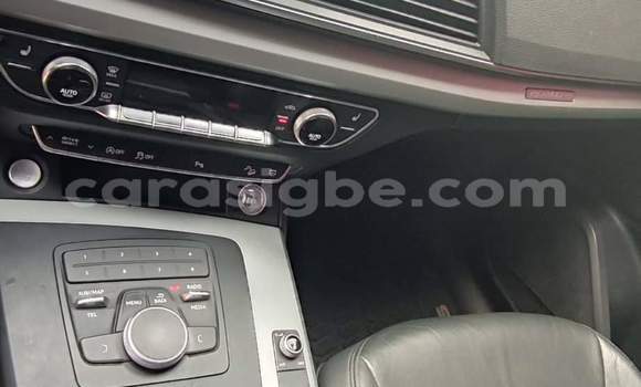 Acheter Occasion Voiture Audi Q5 Blanc à Lomé, Togo Acheter Occasion Voiture Audi Q5 Blanc à Lomé, Togo