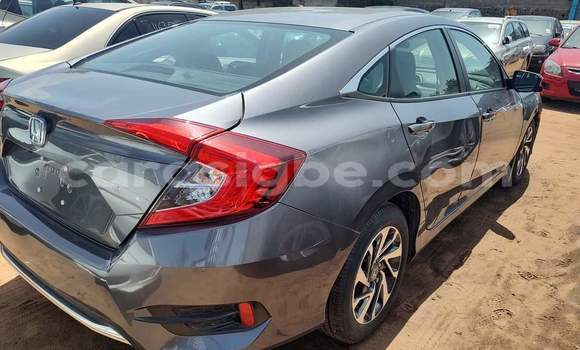 Acheter Occasion Voiture Honda Civic Blanc à Lomé, Maritime Acheter Occasion Voiture Honda Civic Blanc à Lomé, Maritime