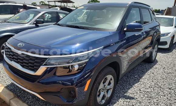 Acheter Occasion Voiture Kia Sportage Bleu à Lomé, Togo Acheter Occasion Voiture Kia Sportage Bleu à Lomé, Togo