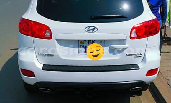 Acheter Occasion Voiture Hyundai Santa Fe Blanc à Lomé, Togo Acheter Occasion Voiture Hyundai Santa Fe Blanc à Lomé, Togo