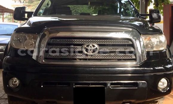 Buy Used Toyota Tundra Black Car in Lome in Togo