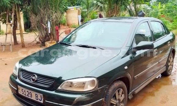 Acheter Occasion Voiture Opel Astra Vert à Lomé, Togo Acheter Occasion Voiture Opel Astra Vert à Lomé, Togo
