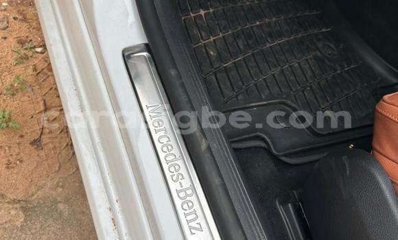 Acheter Occasion Voiture Mercedes‒Benz C–Class Blanc à Lomé, Togo Acheter Occasion Voiture Mercedes‒Benz C–Class Blanc à Lomé, Togo