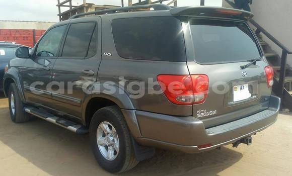 Acheter Occasion Voiture Toyota Sequoia Gris à Lomé, Togo Acheter Occasion Voiture Toyota Sequoia Gris à Lomé, Togo