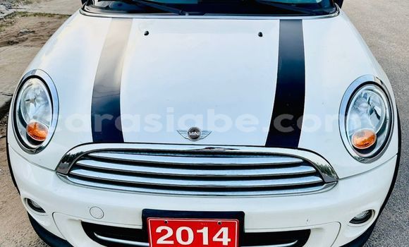 Acheter Occasion Voiture MINI Cooper Blanc à Lomé, Togo Acheter Occasion Voiture MINI Cooper Blanc à Lomé, Togo