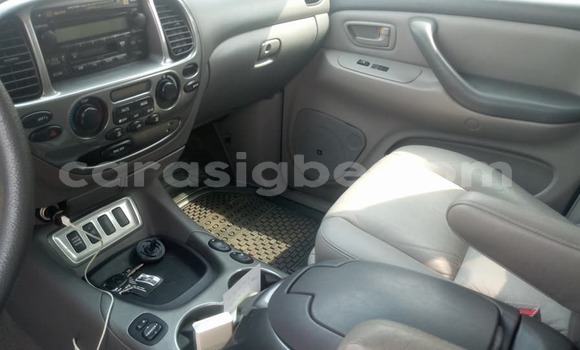 Acheter Occasion Voiture Toyota Sequoia Gris à Lomé, Togo Acheter Occasion Voiture Toyota Sequoia Gris à Lomé, Togo