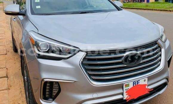 Buy Used Hyundai Santa Fe Other Car in Lome in Togo Buy Used Hyundai Santa Fe Other Car in Lome in Togo